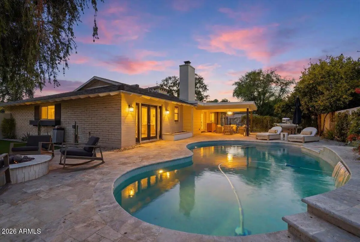 216 E Glenn Drive, Phoenix, AZ 85020 - #1