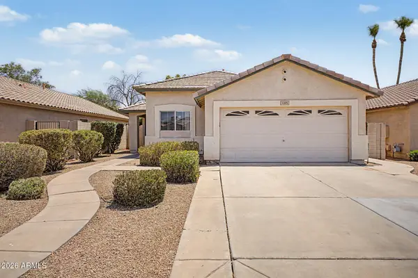 685 E Cantebria Drive, Gilbert, AZ 85296