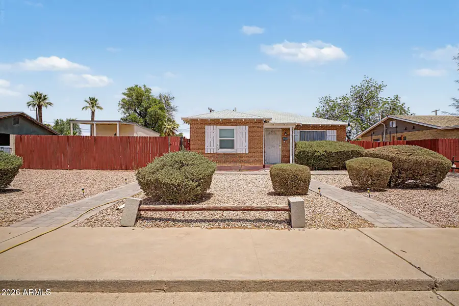 326 W Pinkley Avenue, Coolidge, AZ 85128 - #2
