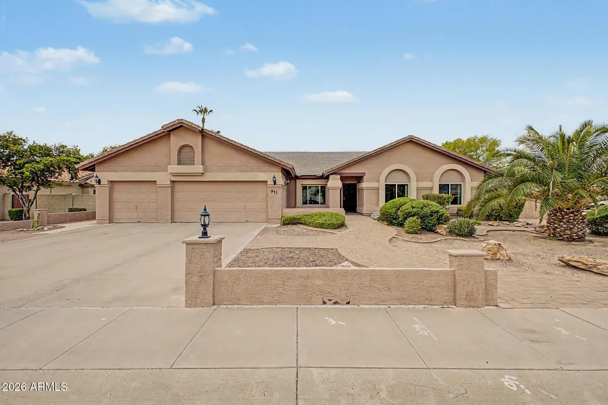 911 E Secretariat Drive, Tempe, AZ 85284 - #1