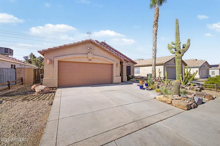 3302 W Melinda Lane, Phoenix, AZ 85027 - #2