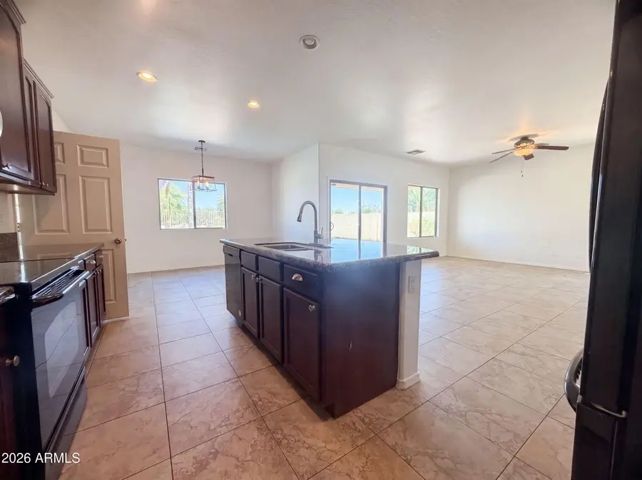 38487 N Lamar Drive, San Tan Valley, AZ 85140 - #2