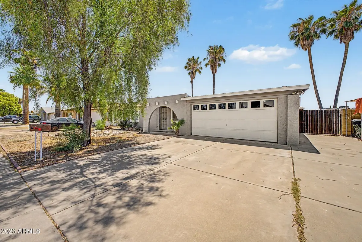 7127 W Montebello Avenue, Glendale, AZ 85303 - #1