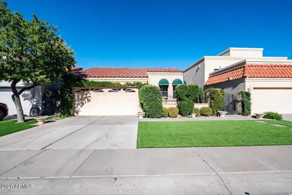 9745 N 80th Place, Scottsdale, AZ 85258