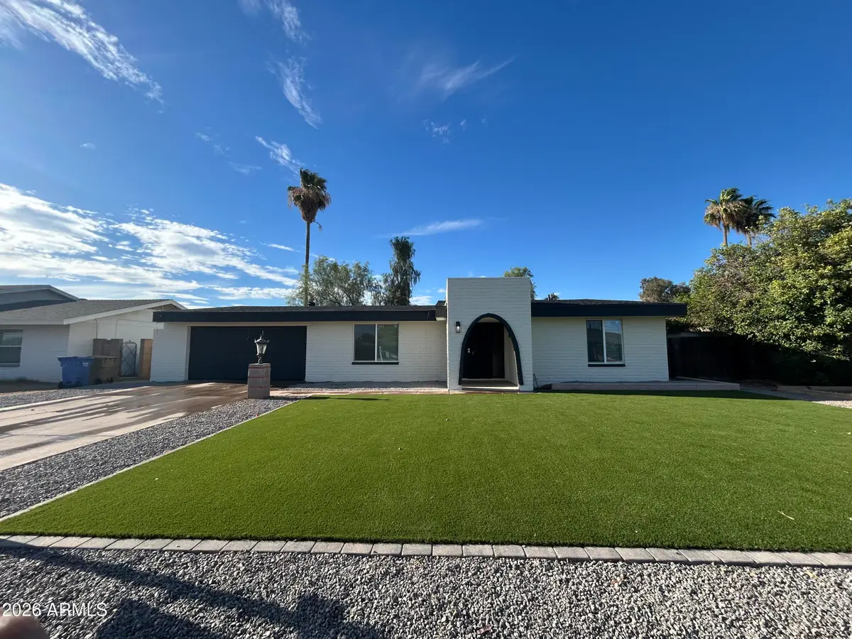 4136 W Caron Street, Phoenix, AZ 85051 - #1