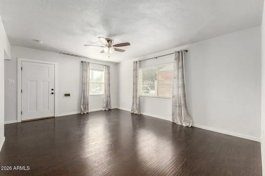 1614 W Lynwood Street, Phoenix, AZ 85007 - #3