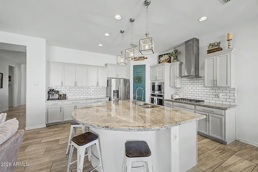 7521 S Woodchute Drive, Gold Canyon, AZ 85118 - #2