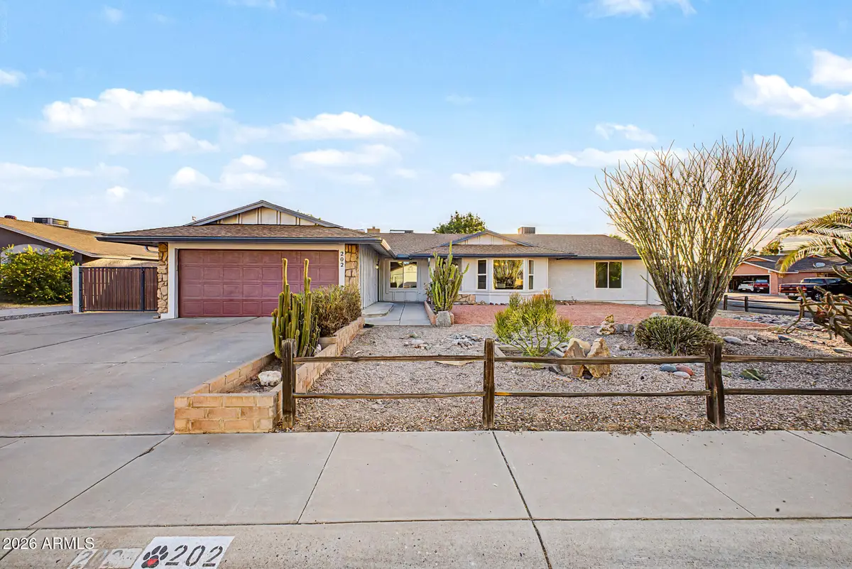 202 S Kenneth Place, Chandler, AZ 85226 - #1