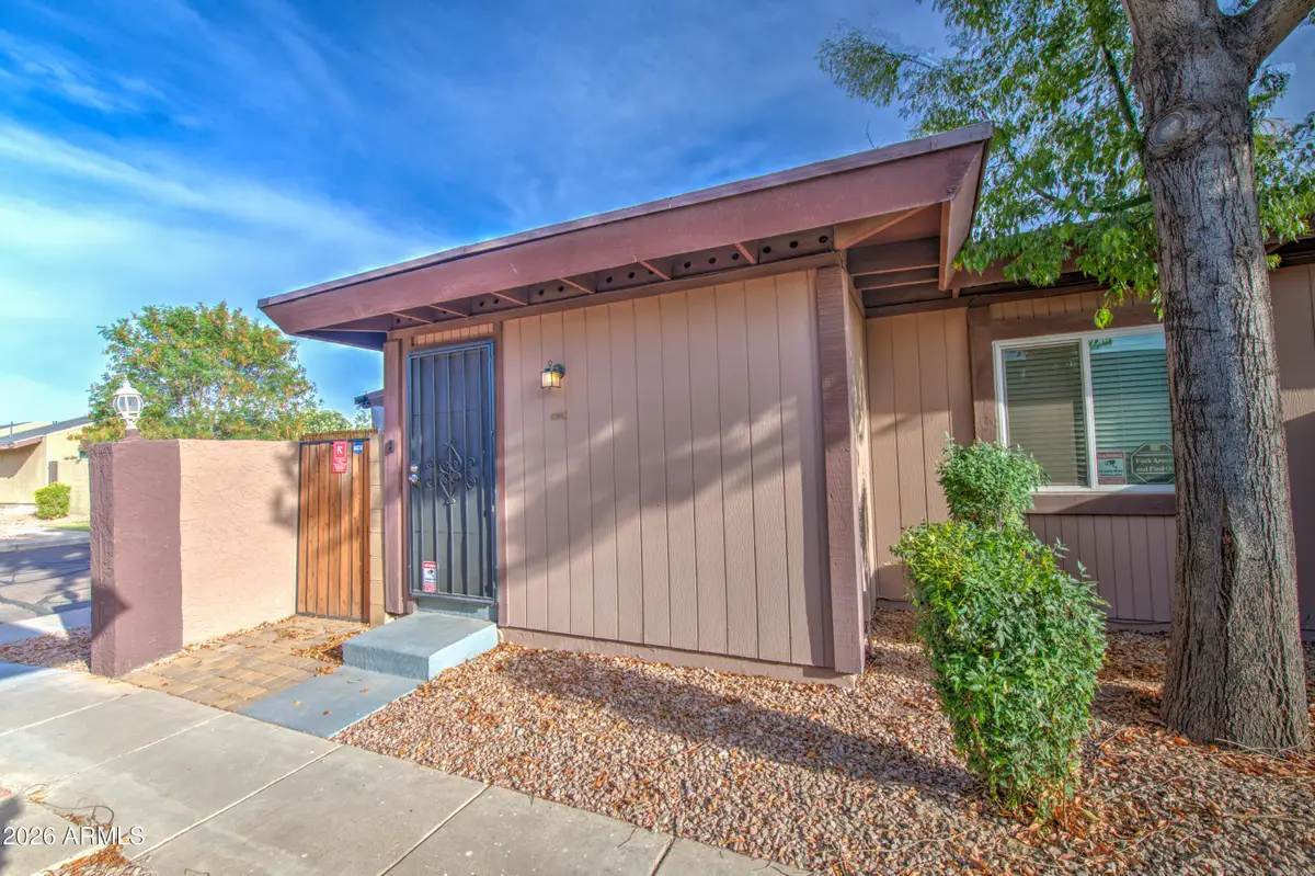 916 S Hacienda Drive #A, Tempe, AZ 85281 - #1