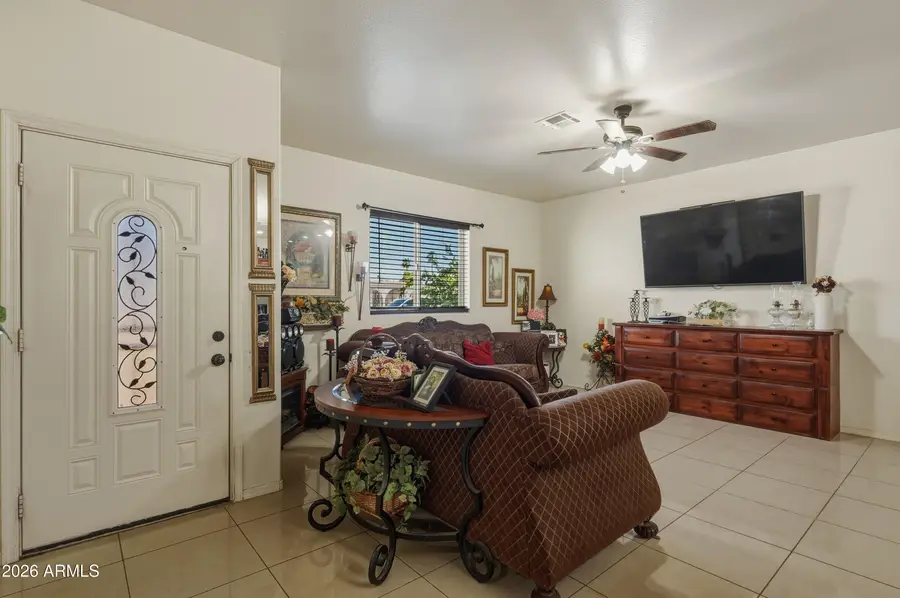 206 W Rio Vista Lane, Avondale, AZ 85323 - #3