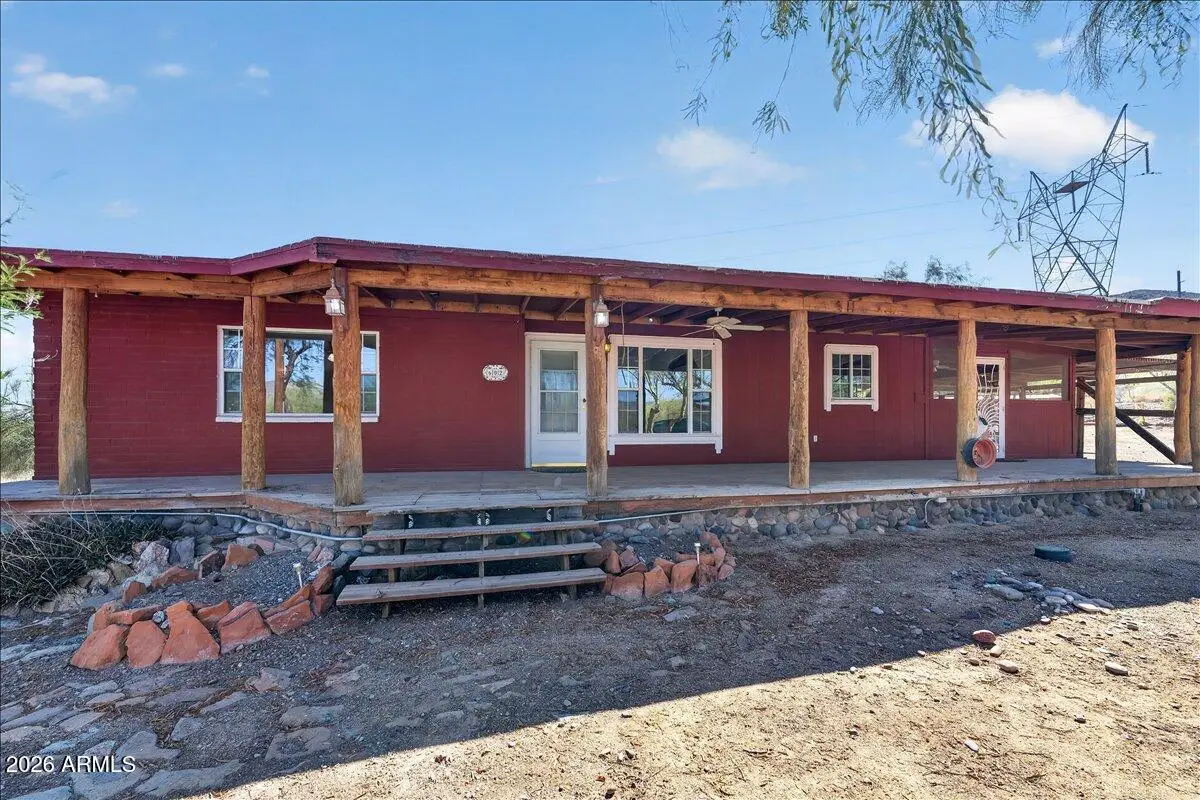 602 W Circle Mountain Road, New River, AZ 85087 - #1