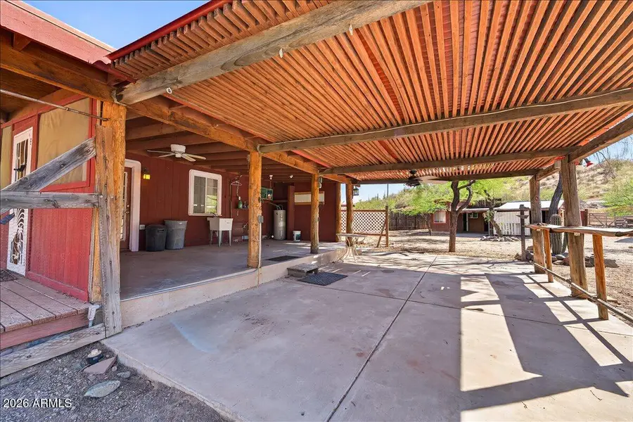 602 W Circle Mountain Road, New River, AZ 85087 - #3