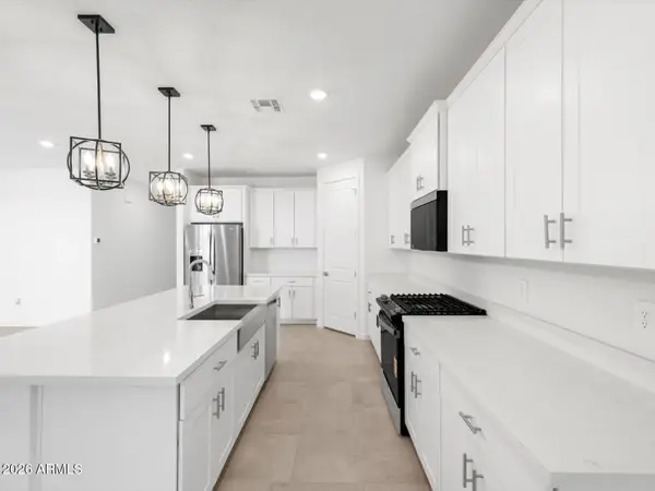 37404 W San Ildefanso Avenue, Maricopa, AZ 85138