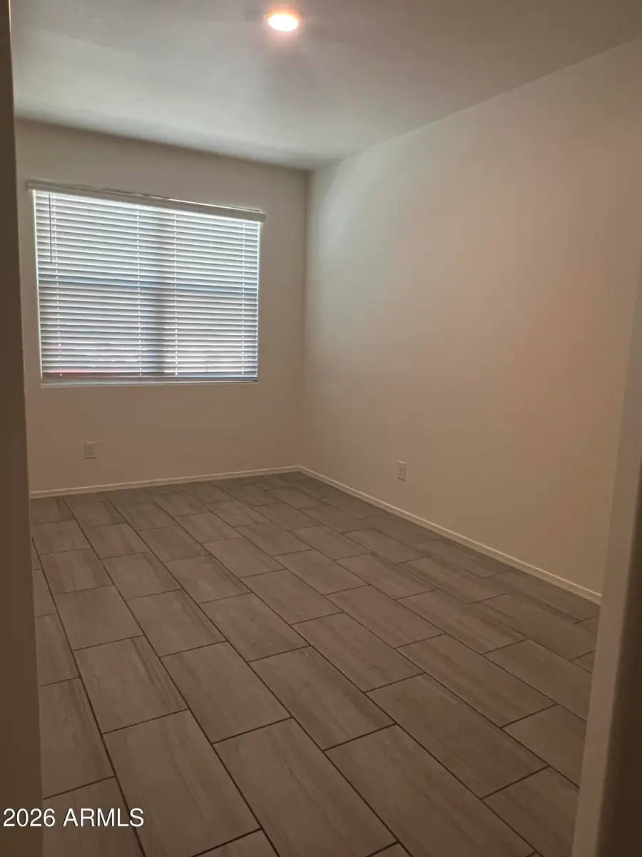 7833 W Kerby Avenue, Phoenix, AZ 85043 - #3
