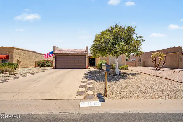 26423 S Snead Drive, Sun Lakes, AZ 85248
