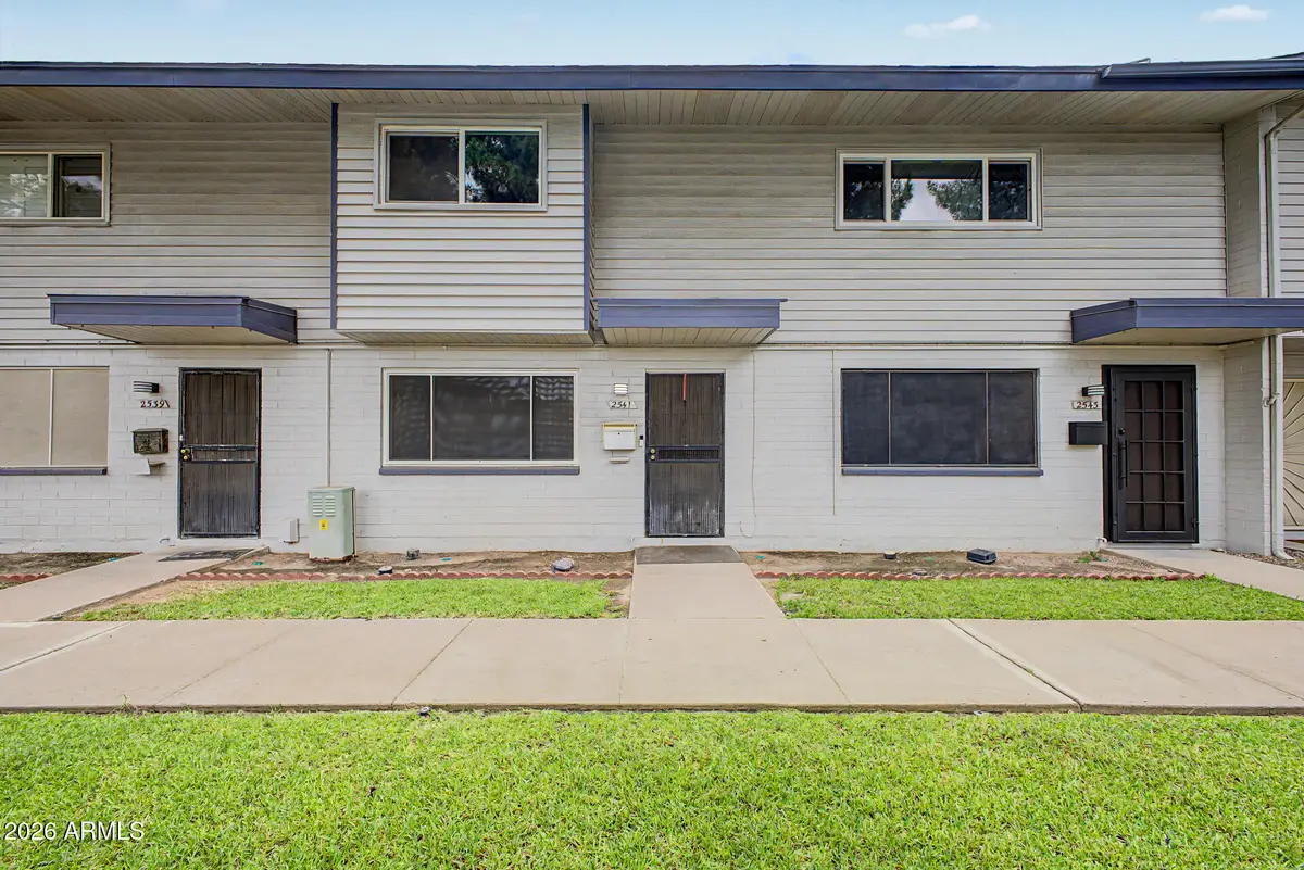 2541 W Rose Lane #A4, Phoenix, AZ 85017 - #1