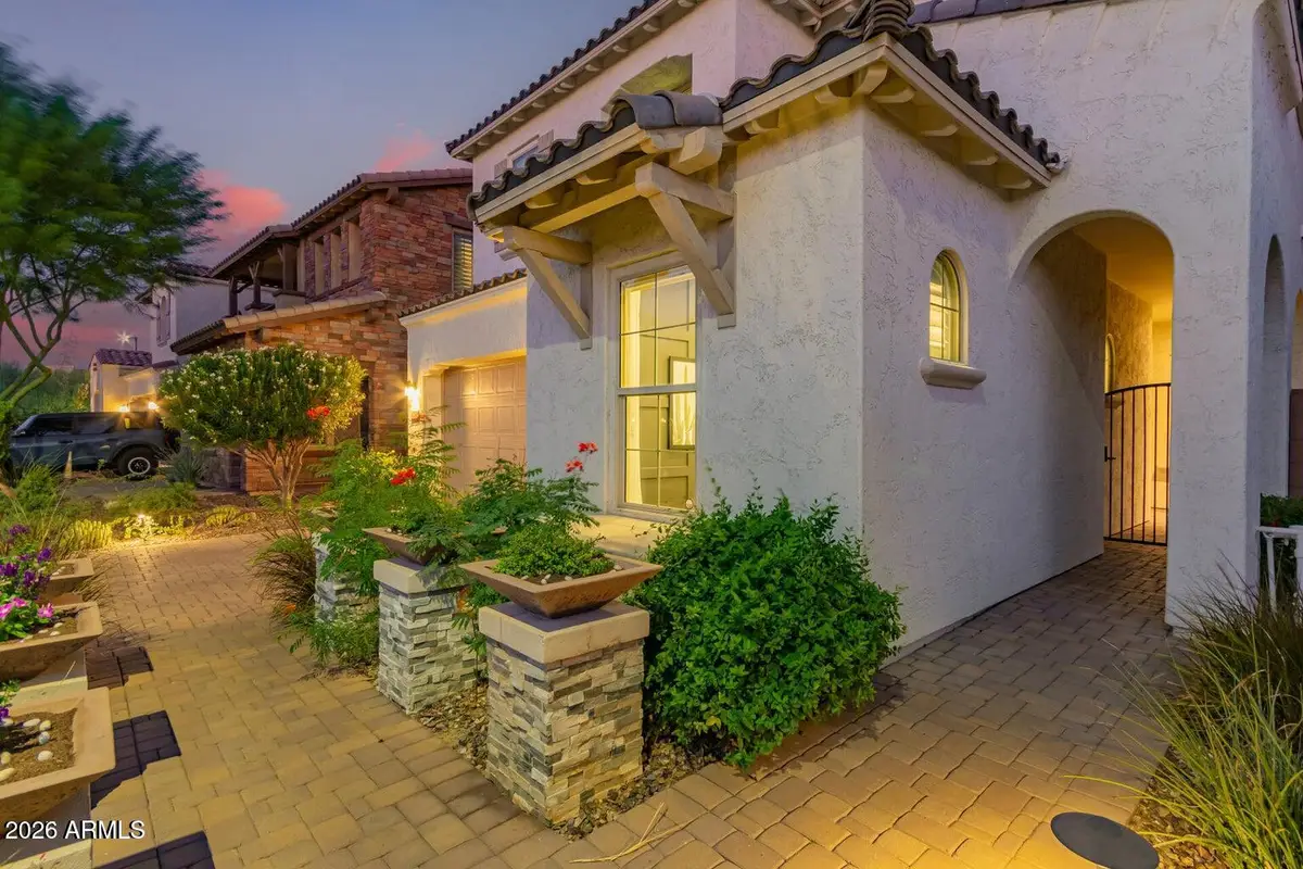 3251 E Bryce Lane, Phoenix, AZ 85050 - #1