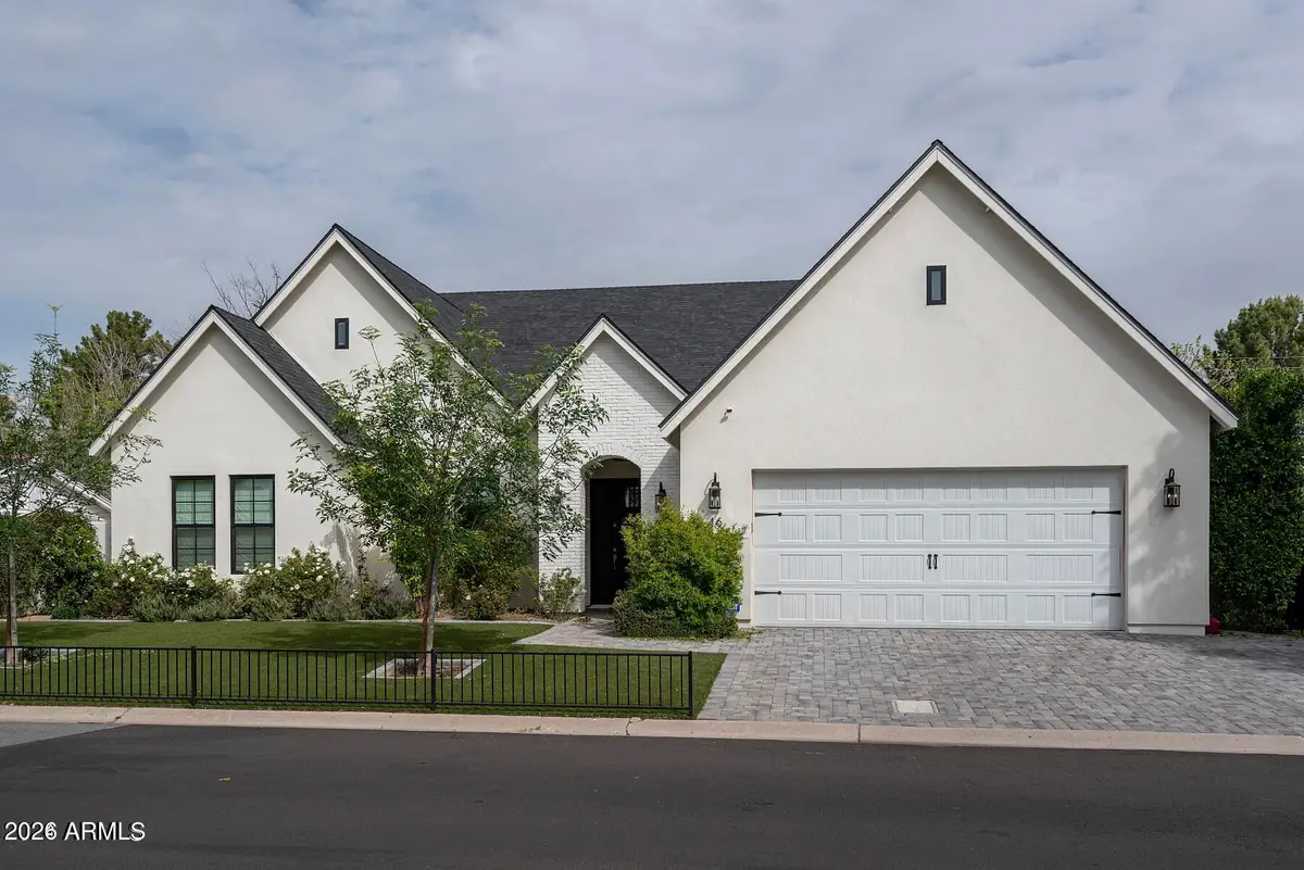 16 W Ocotillo Road, Phoenix, AZ 85013 - #1