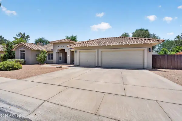 902 N Oxford Lane, Chandler, AZ 85225