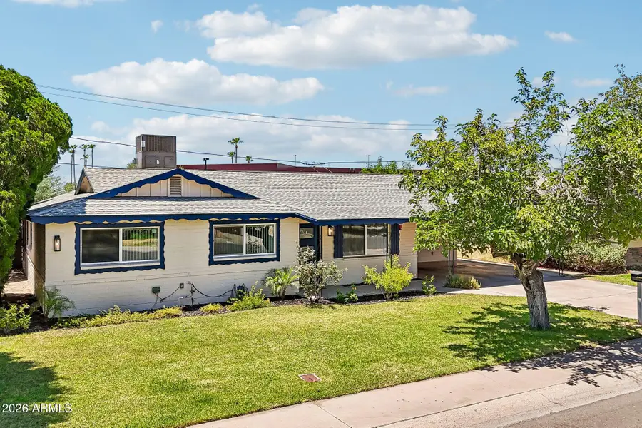 2401 W Echo Lane, Phoenix, AZ 85021 - #2