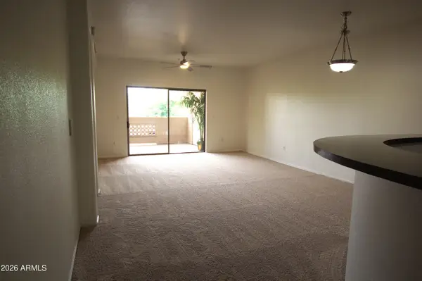 920 E Devonshire Avenue #2002, Phoenix, AZ 85014