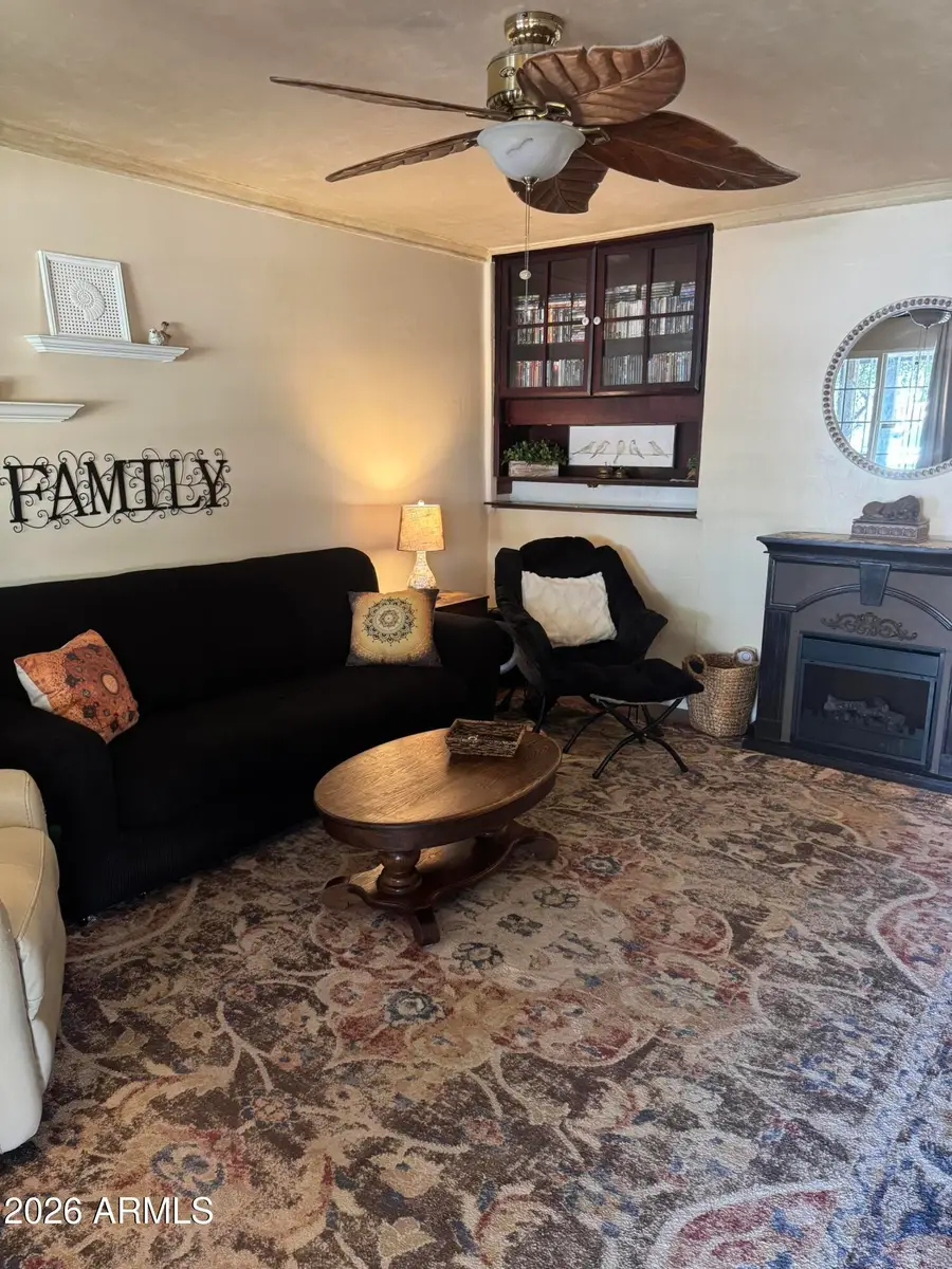 7914 W Weldon Avenue, Phoenix, AZ 85033 - #3