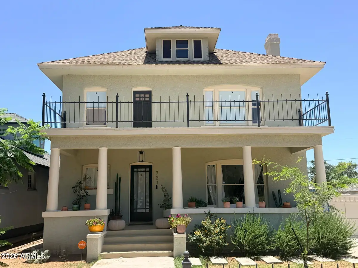 721 E 9th Street, Douglas, AZ 85607 - #1