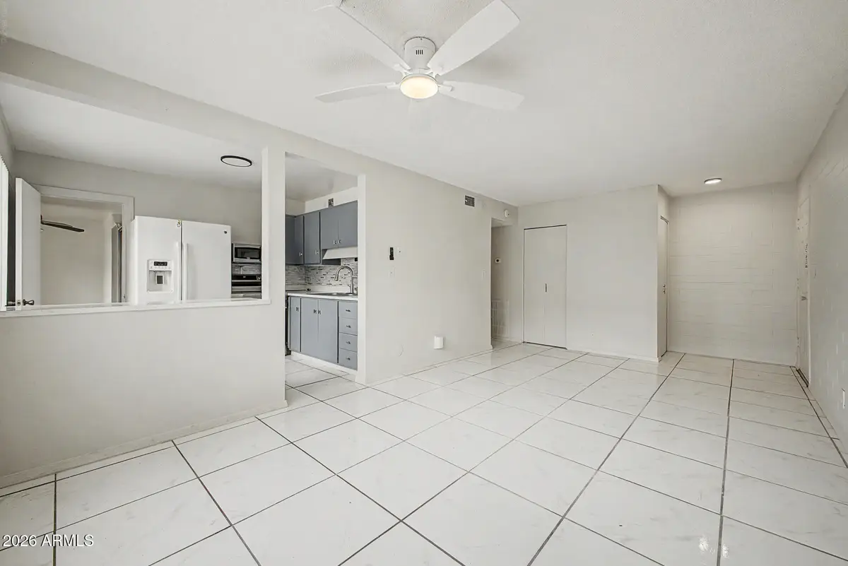 2549 W Rose Lane #A-113, Phoenix, AZ 85017 - #1
