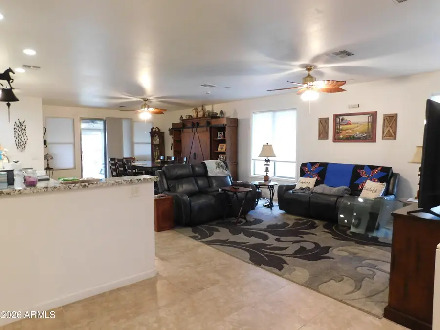 41048 N Vine Avenue, San Tan Valley, AZ 85140 - #2
