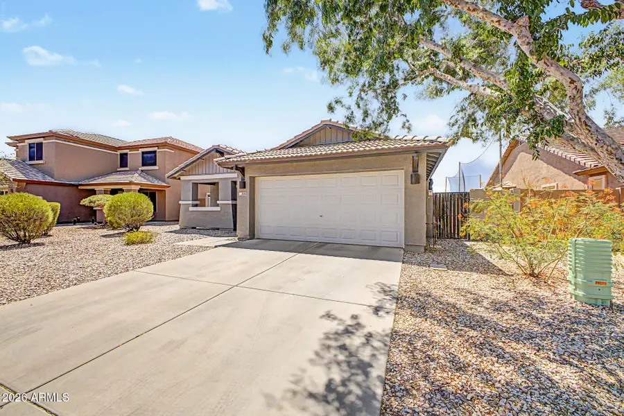 29260 N Red Finch Drive, San Tan Valley, AZ 85143 - #2