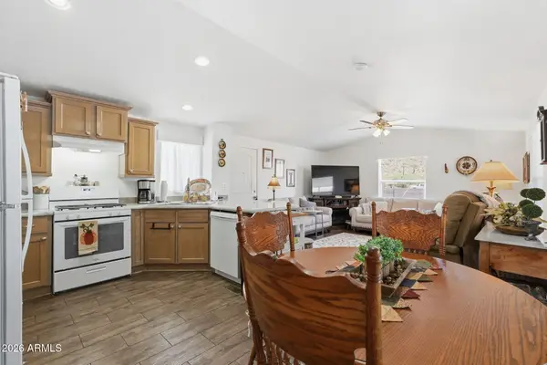 8421 E Main Street, Mesa, AZ 85207