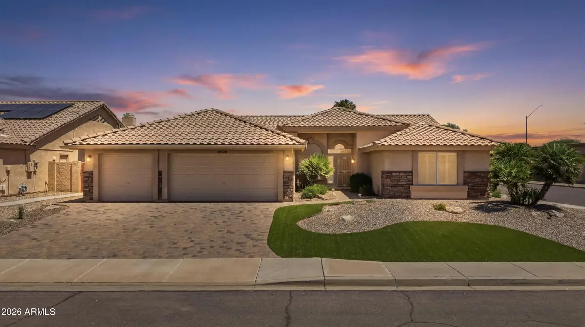 8306 W Tonto Lane, Peoria, AZ 85382 - #1