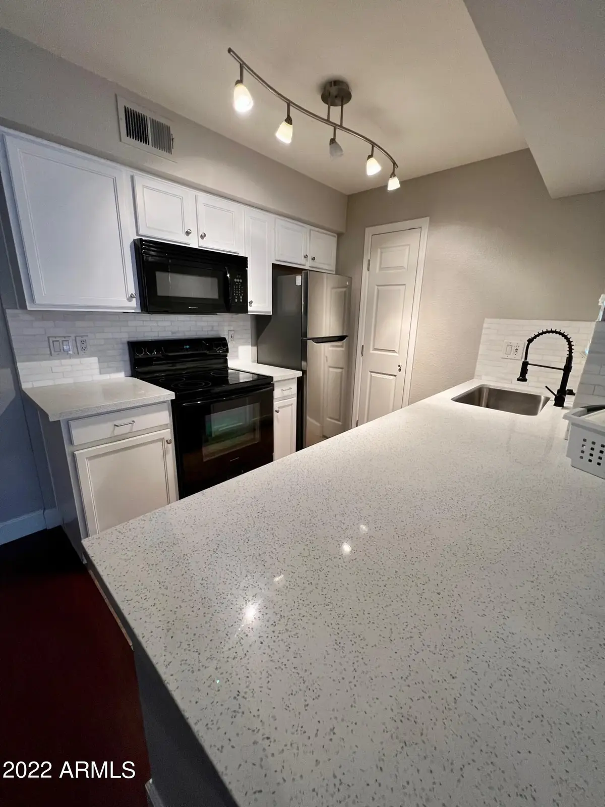 2625 E Indian School Road #101, Phoenix, AZ 85016 - #1