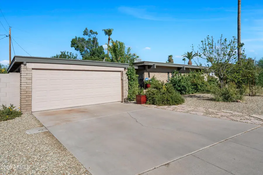 3610 E Sunnyside Drive, Phoenix, AZ 85028 - #3