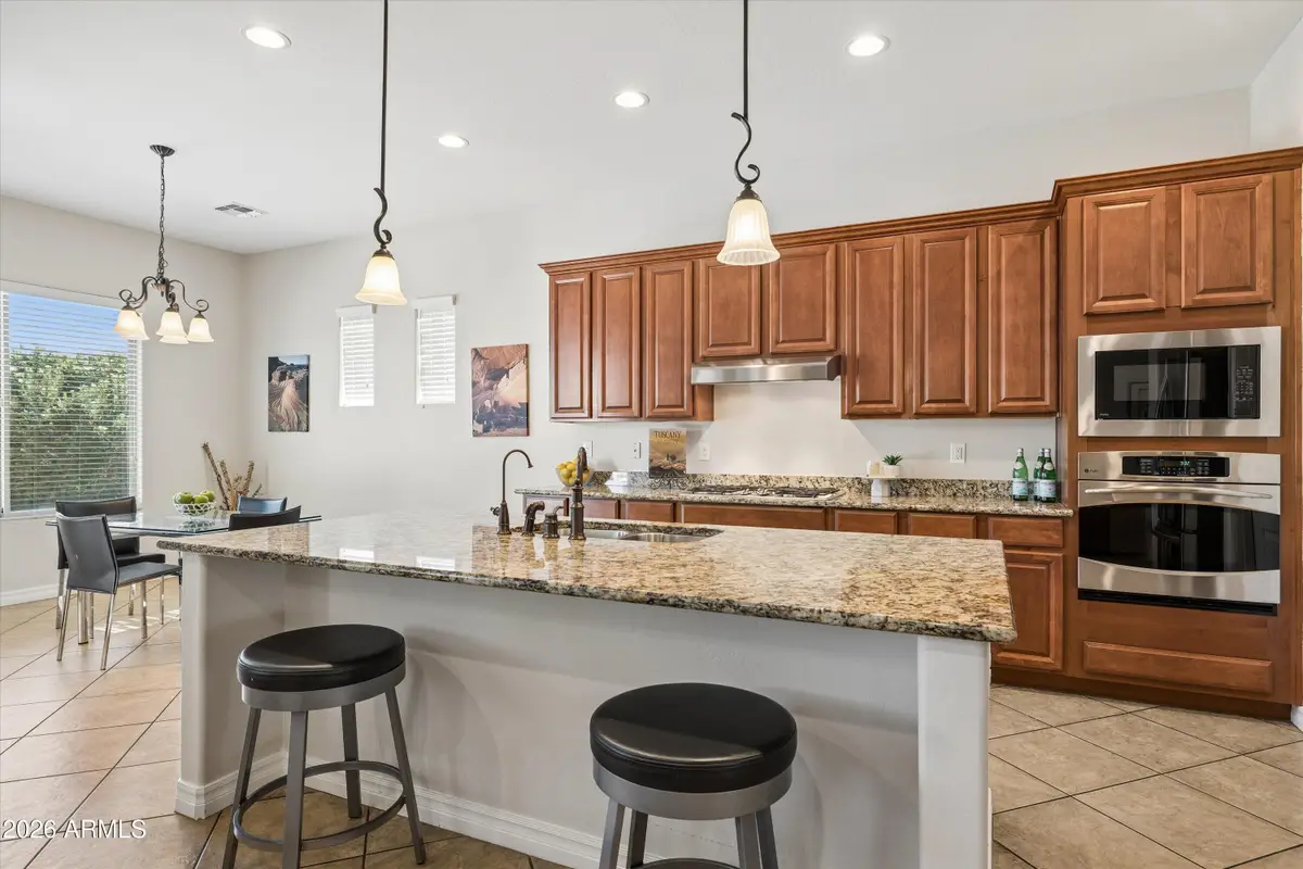 570 W Yellowstone Way, Chandler, AZ 85248 - #1