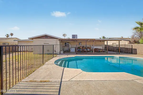 3833 W Vogel Avenue, Phoenix, AZ 85051