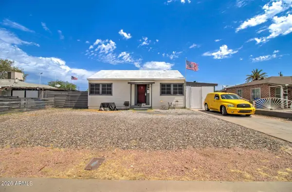 3338 E Taylor Street, Phoenix, AZ 85008