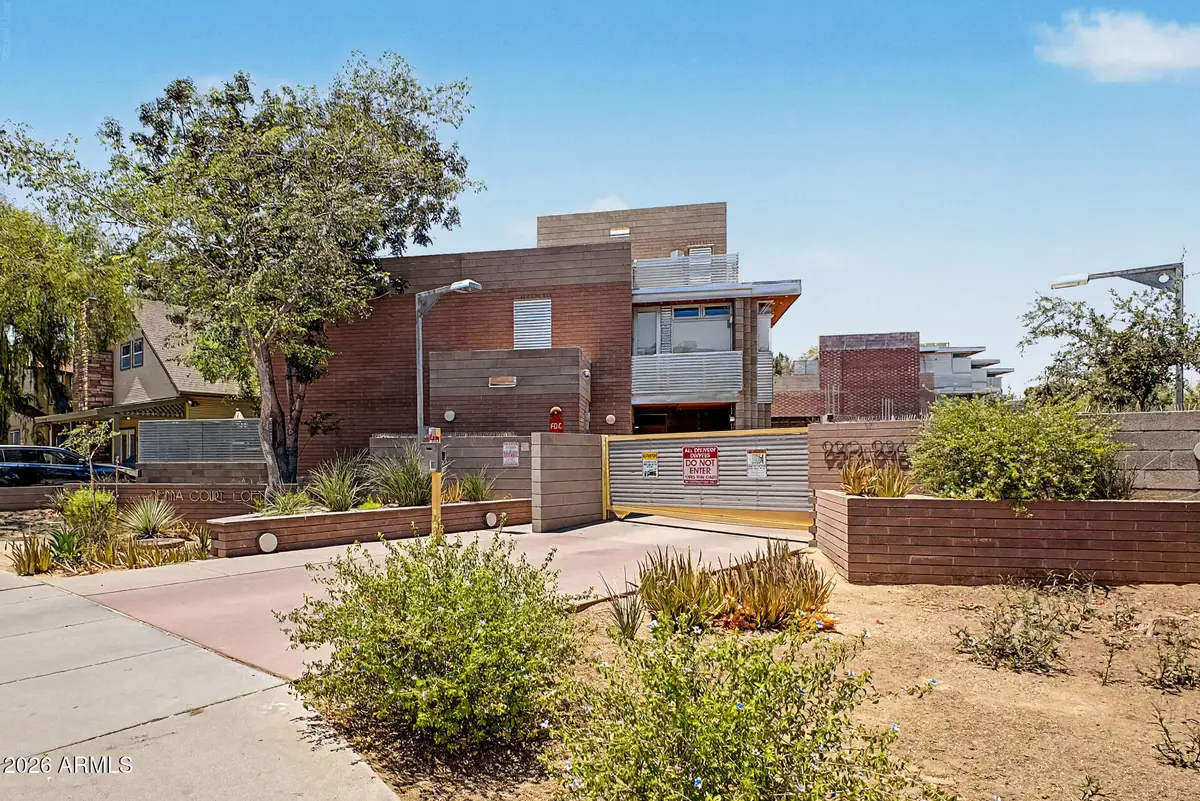 920 S Ash Avenue, Tempe, AZ 85281 - #1