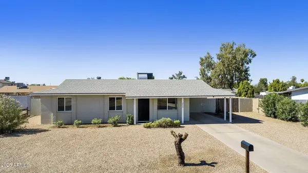 9523 E Dallas Street, Mesa, AZ 85207