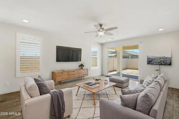9025 W San Miguel Avenue, Glendale, AZ 85305