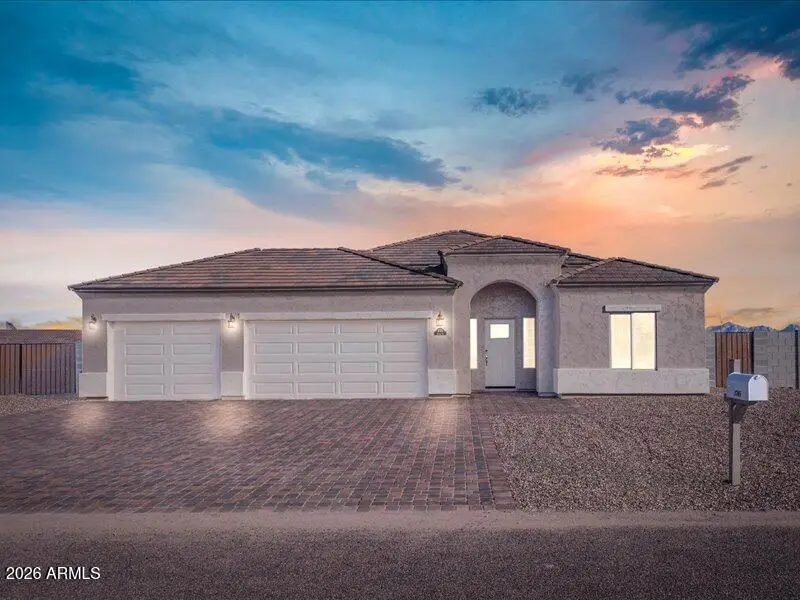 8611 W Mission Hills Drive, Arizona City, AZ 85123 - #1