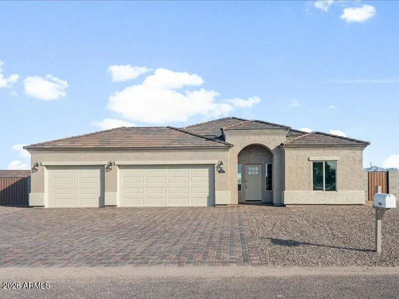 8611 W Mission Hills Drive, Arizona City, AZ 85123 - #2