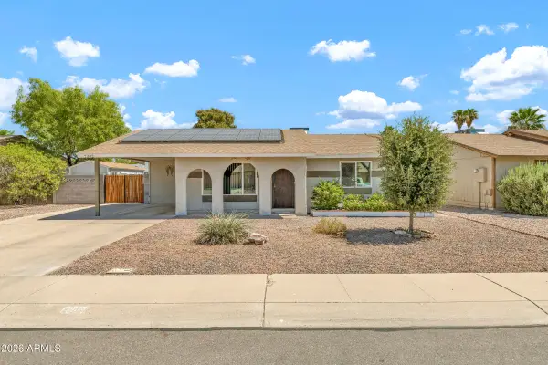 2302 W Mcnair Street, Chandler, AZ 85224