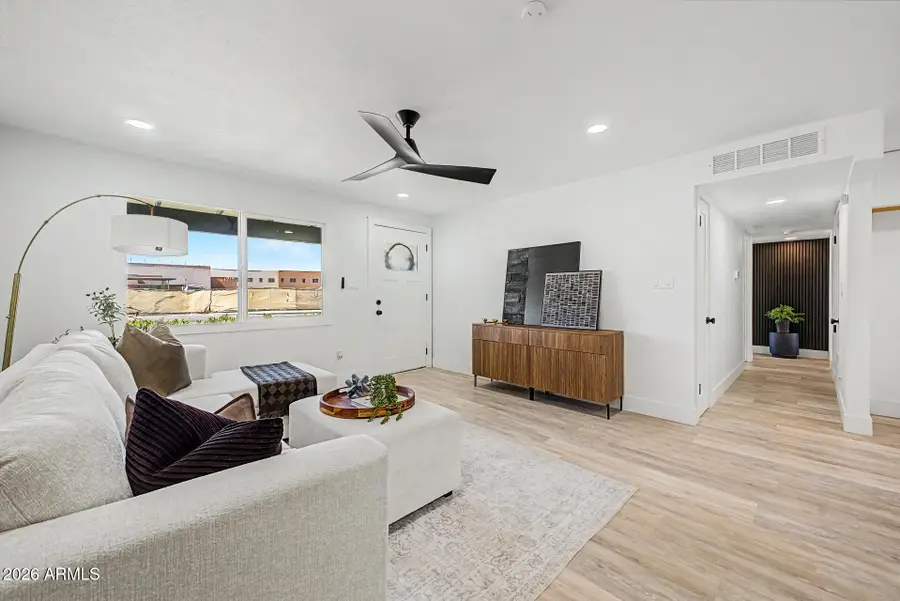 3611 E Delcoa Drive, Phoenix, AZ 85032 - #3