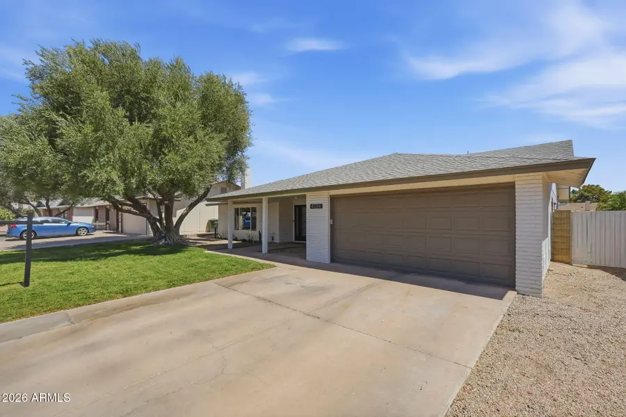 4234 E Winnetka Drive, Phoenix, AZ 85044 - #2