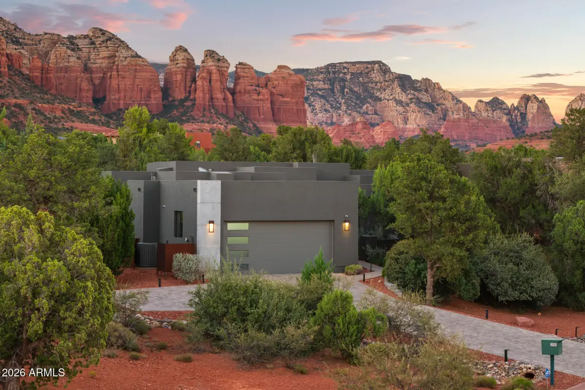 3060 Thunder Mountain Road, Sedona, AZ 86336 - #1