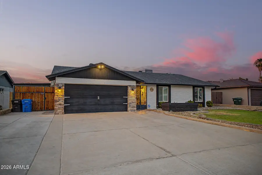 4040 W Sweetwater Avenue, Phoenix, AZ 85029 - #3