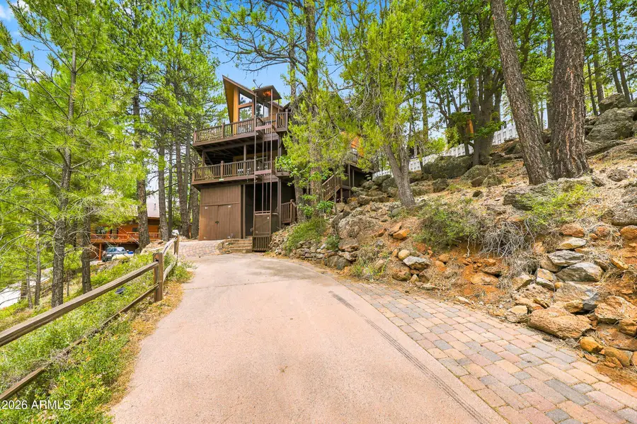 1070 E Lake Meadow Circle, Munds Park, AZ 86017 - #3