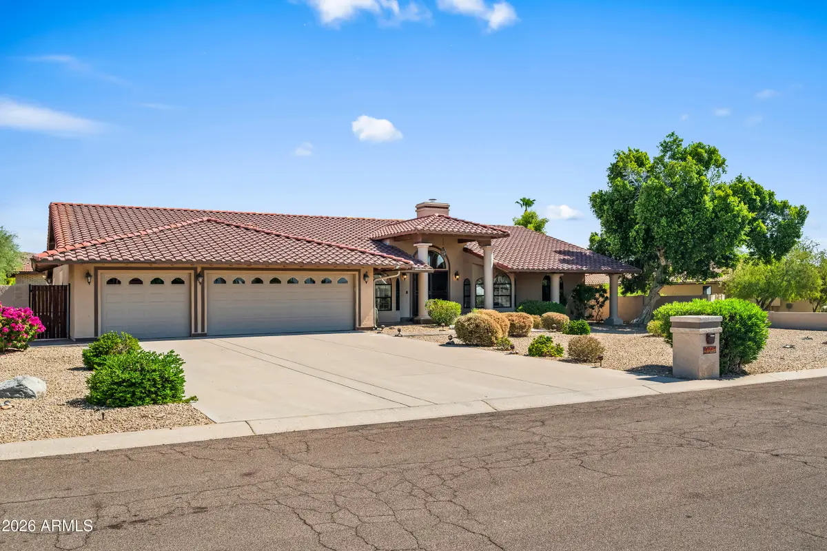 3714 E Dakota Drive, Phoenix, AZ 85044 - #1