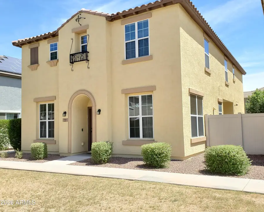3944 E Leslie Drive E, Gilbert, AZ 85296 - #2